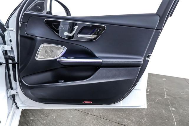 Photo of 2023 Polar White Mercedes-Benz C-Class