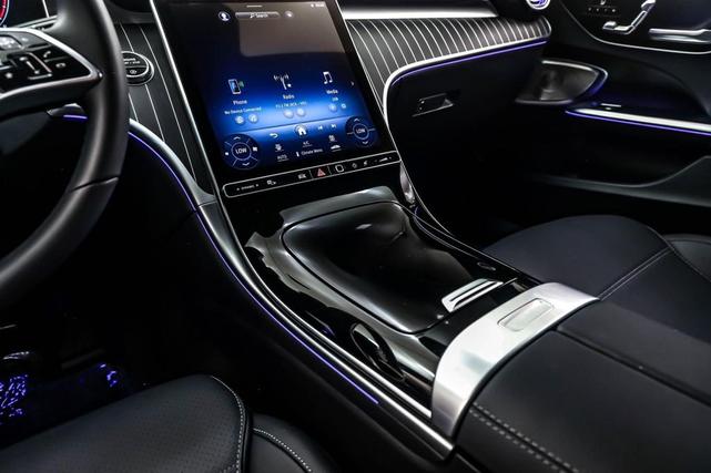 Photo of 2023 Polar White Mercedes-Benz C-Class