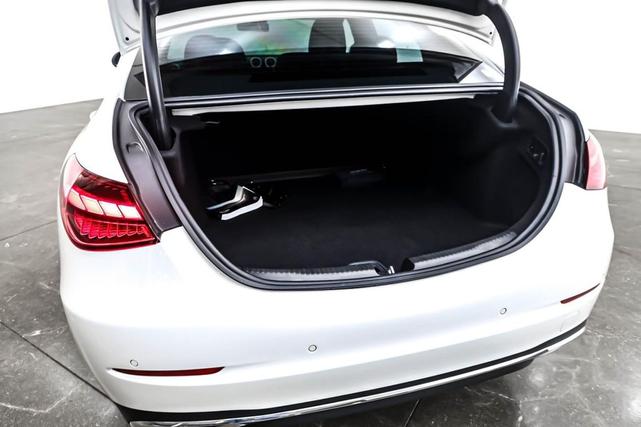 Photo of 2023 Polar White Mercedes-Benz C-Class