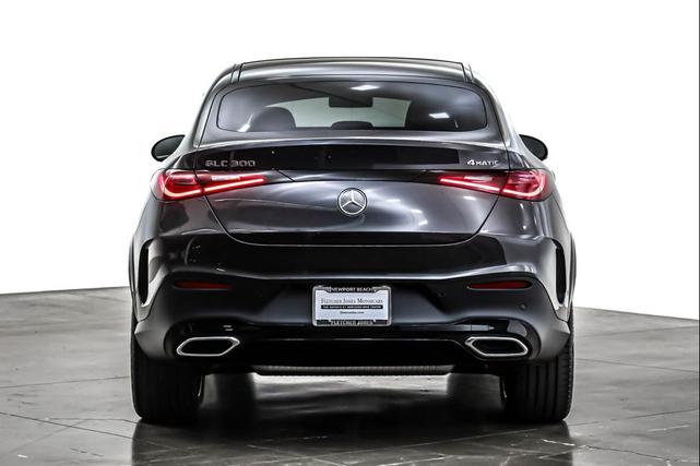 Photo of 2024 Graphite Grey Metallic Mercedes-Benz GLC 300