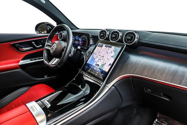 Photo of 2024 Graphite Grey Metallic Mercedes-Benz GLC 300