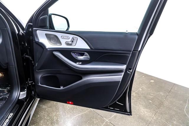 Photo of 2024 Obsidian Black Metallic Mercedes-Benz AMG GLE 53