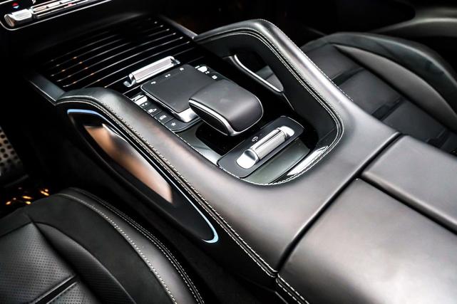 Photo of 2024 Obsidian Black Metallic Mercedes-Benz AMG GLE 53