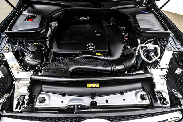 Photo of 2022 Graphite Grey Metallic Mercedes-Benz GLC 300