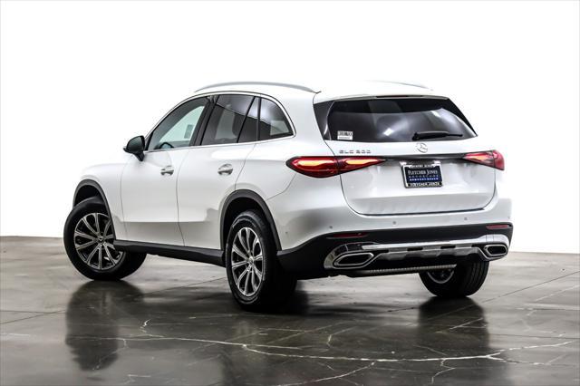 Photo of 2025 Polar White Mercedes-Benz GLC 300