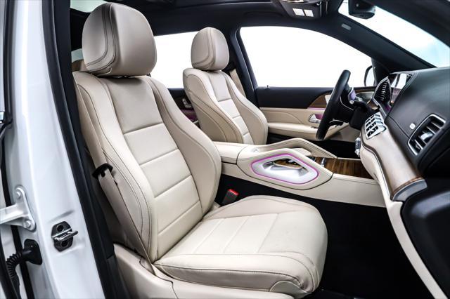Photo of 2025 Polar White Mercedes-Benz GLS 450