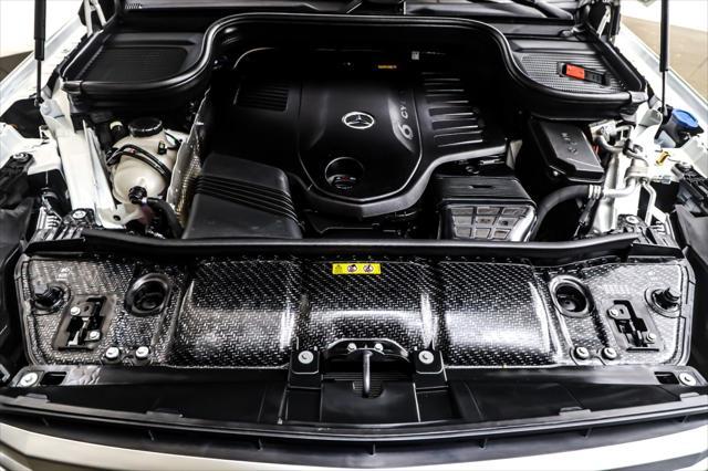 Photo of 2025 Polar White Mercedes-Benz GLS 450