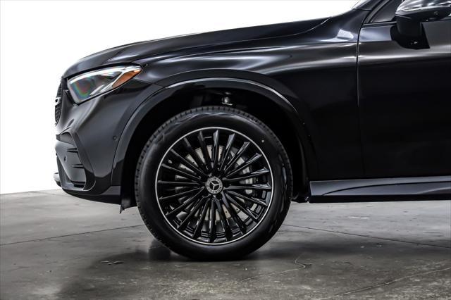 Photo of 2025 Black Mercedes-Benz GLC 300