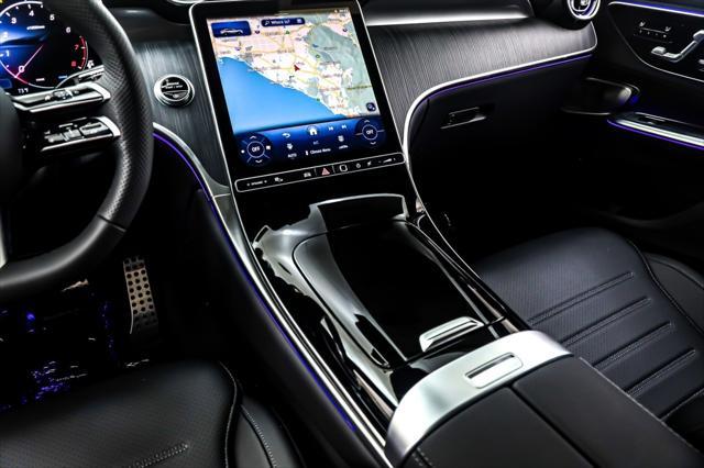 Photo of 2025 Black Mercedes-Benz GLC 300