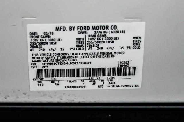 Photo of 2018 White Platinum Metallic Tri-Coat Ford Explorer