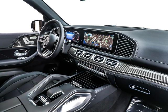 Photo of 2025 Obsidian Black Metallic Mercedes-Benz AMG GLE 53