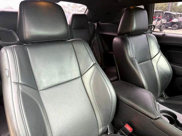 Photo of 2017 GRAY Dodge Challenger