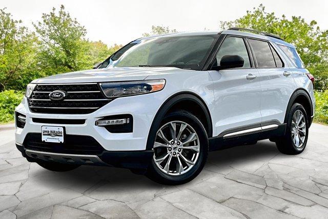 Photo of 2022 Oxford White Ford Explorer