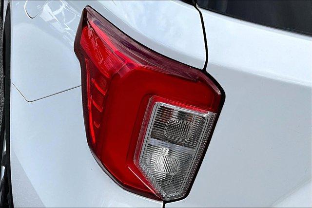 Photo of 2022 Oxford White Ford Explorer
