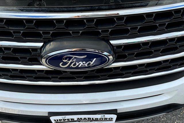 Photo of 2022 Oxford White Ford Explorer
