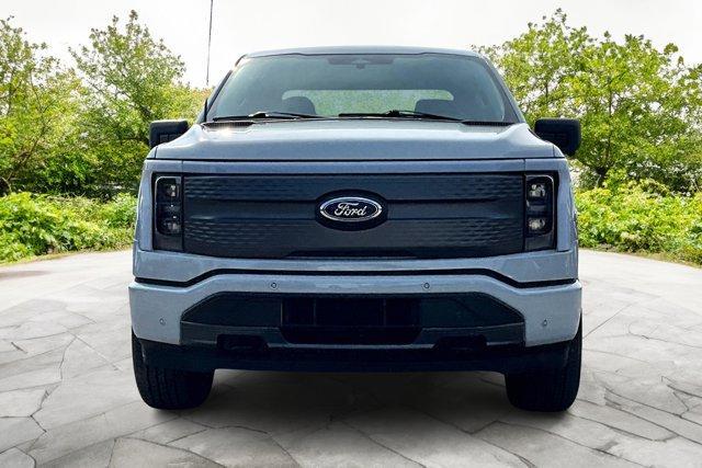 Photo of 2023 Avalanche Ford F-150 Lightning