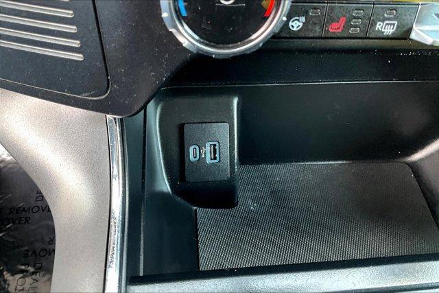 Photo of 2023 Avalanche Ford F-150 Lightning