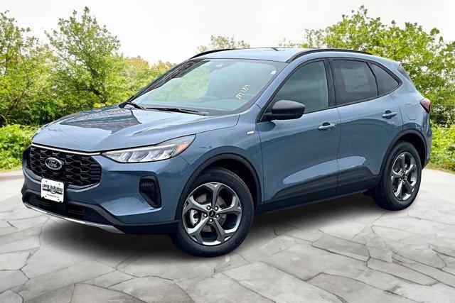 Photo of 2025 Vapor Blue Metallic Ford Escape