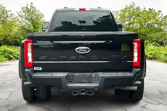 Photo of 2024 AGATE BLACK Ford F-350