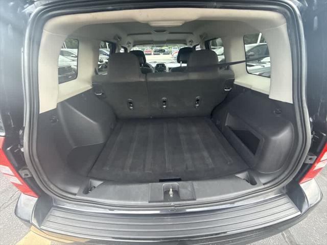 Photo of 2014 Maximum Steel Metallic Clearcoat Jeep Patriot