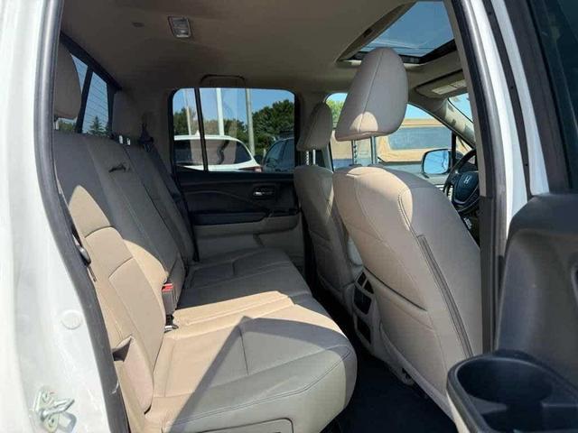 Photo of 2022 Platinum White Pearl Honda Ridgeline