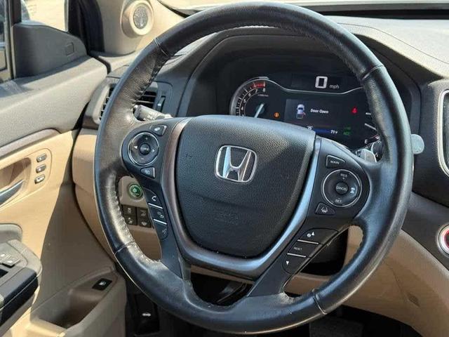 Photo of 2022 Platinum White Pearl Honda Ridgeline