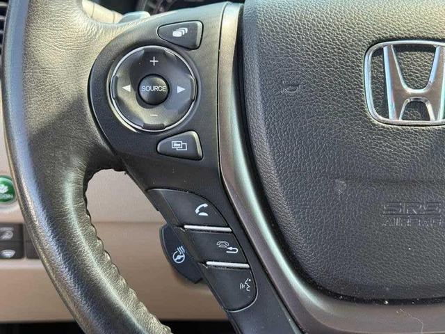Photo of 2022 Platinum White Pearl Honda Ridgeline