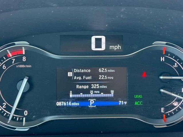 Photo of 2022 Platinum White Pearl Honda Ridgeline