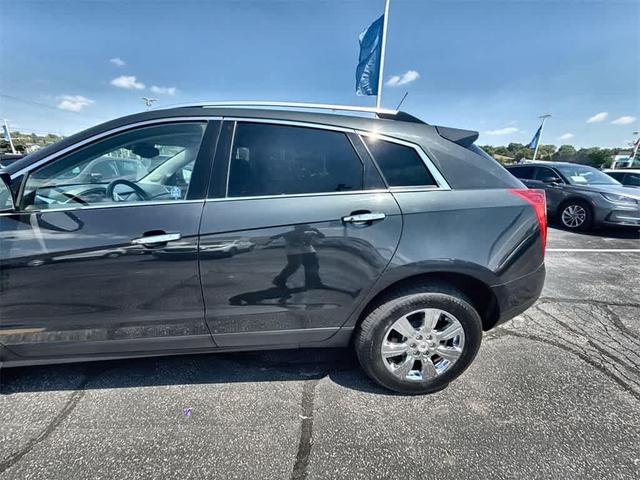 Photo of 2014 Graphite Metallic Cadillac SRX