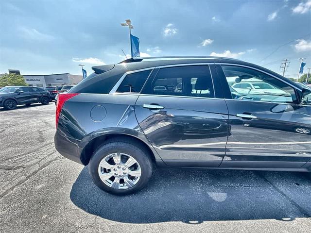 Photo of 2014 Graphite Metallic Cadillac SRX