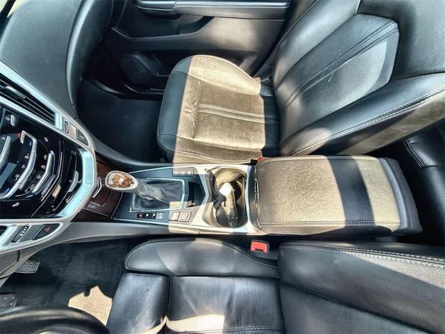 Photo of 2014 Graphite Metallic Cadillac SRX