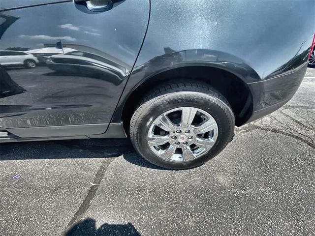 Photo of 2014 Graphite Metallic Cadillac SRX