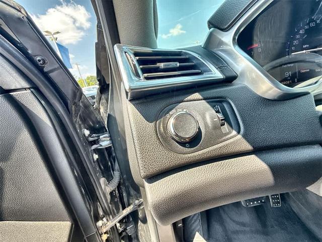 Photo of 2014 Graphite Metallic Cadillac SRX