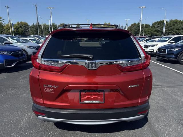 Photo of 2019 Molten Lava Pearl Honda CR-V