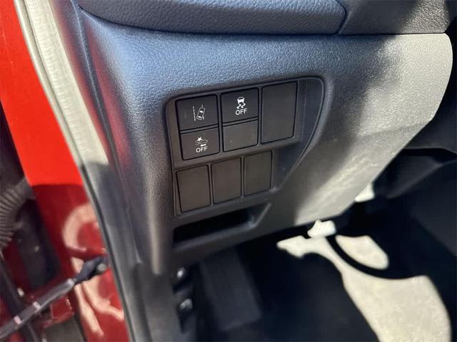 Photo of 2019 Molten Lava Pearl Honda CR-V