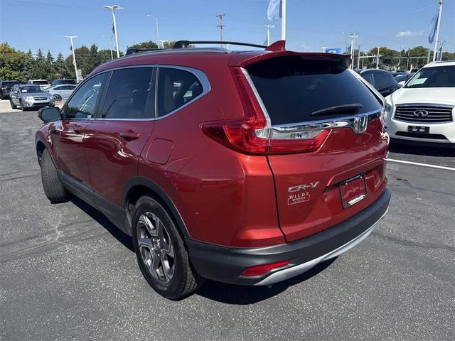 Photo of 2019 Molten Lava Pearl Honda CR-V