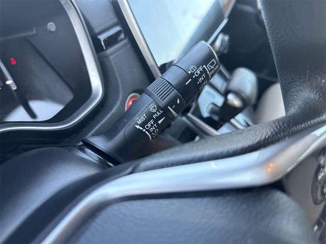 Photo of 2019 Molten Lava Pearl Honda CR-V