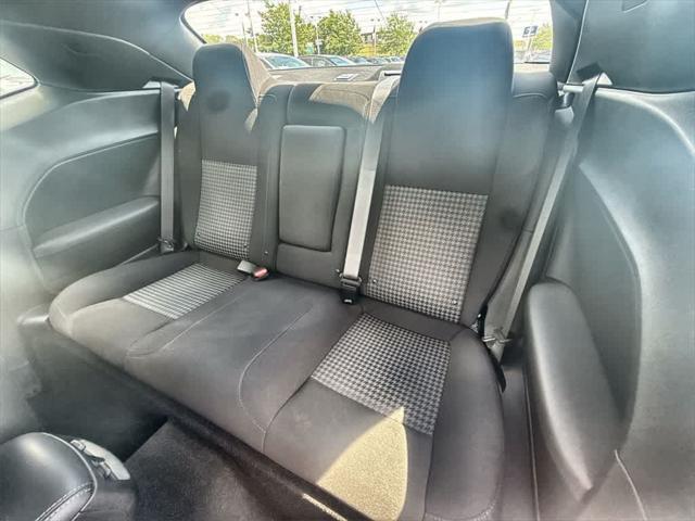 Photo of 2023 B5 Blue Pearlcoat Dodge Challenger