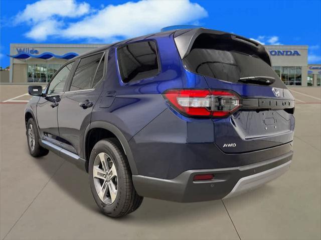 Photo of 2025 Obsidian Blue Pearl Honda Pilot