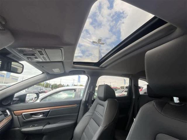 Photo of 2020 Sonic Gray Pearl Honda CR-V