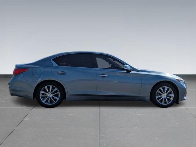 Photo of 2014 Hagane Blue INFINITI Q50 Hybrid