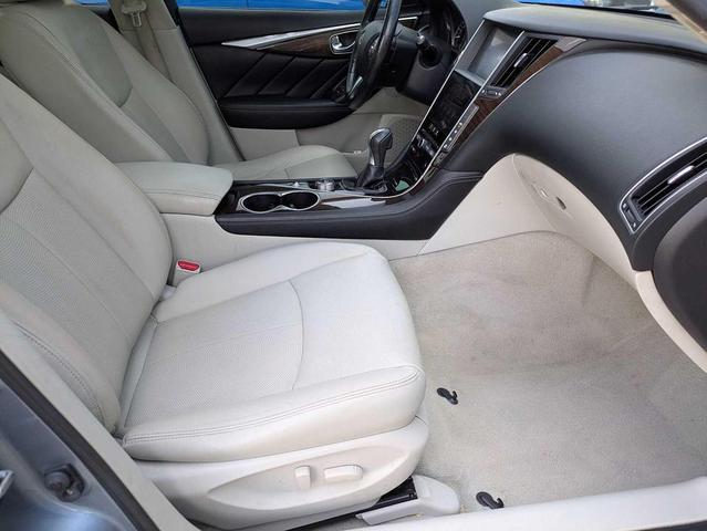 Photo of 2014 Hagane Blue INFINITI Q50 Hybrid