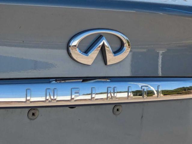 Photo of 2014 Hagane Blue INFINITI Q50 Hybrid