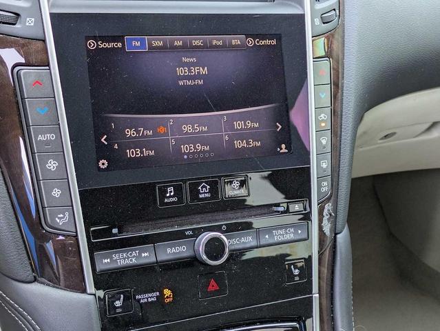 Photo of 2014 Hagane Blue INFINITI Q50 Hybrid