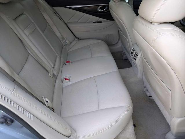 Photo of 2014 Hagane Blue INFINITI Q50 Hybrid
