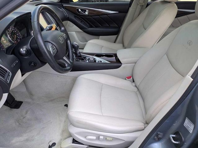 Photo of 2014 Hagane Blue INFINITI Q50 Hybrid