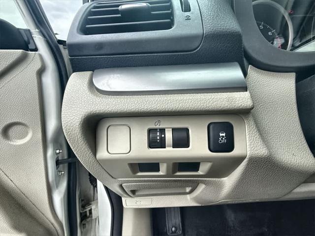 Photo of 2014 Satin White Pearl Subaru XV Crosstrek