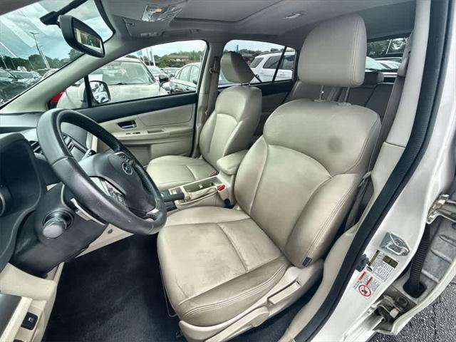 Photo of 2014 Satin White Pearl Subaru XV Crosstrek