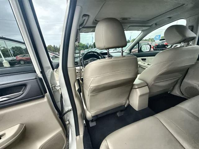 Photo of 2014 Satin White Pearl Subaru XV Crosstrek