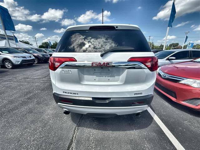 Photo of 2019 Summit White GMC Acadia